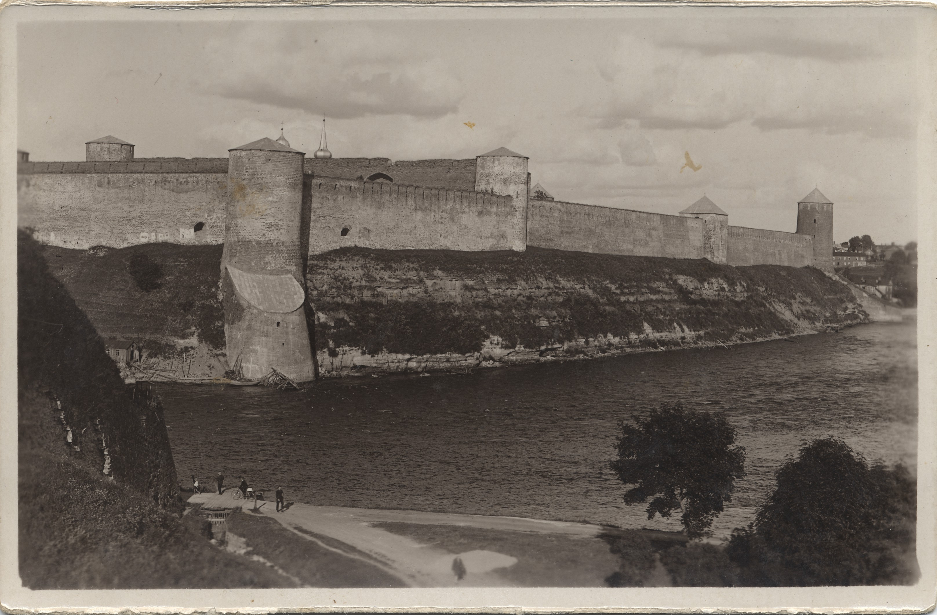 Eesti : Narva Jaani Fortress = Estonia : Narva : John's Fortress