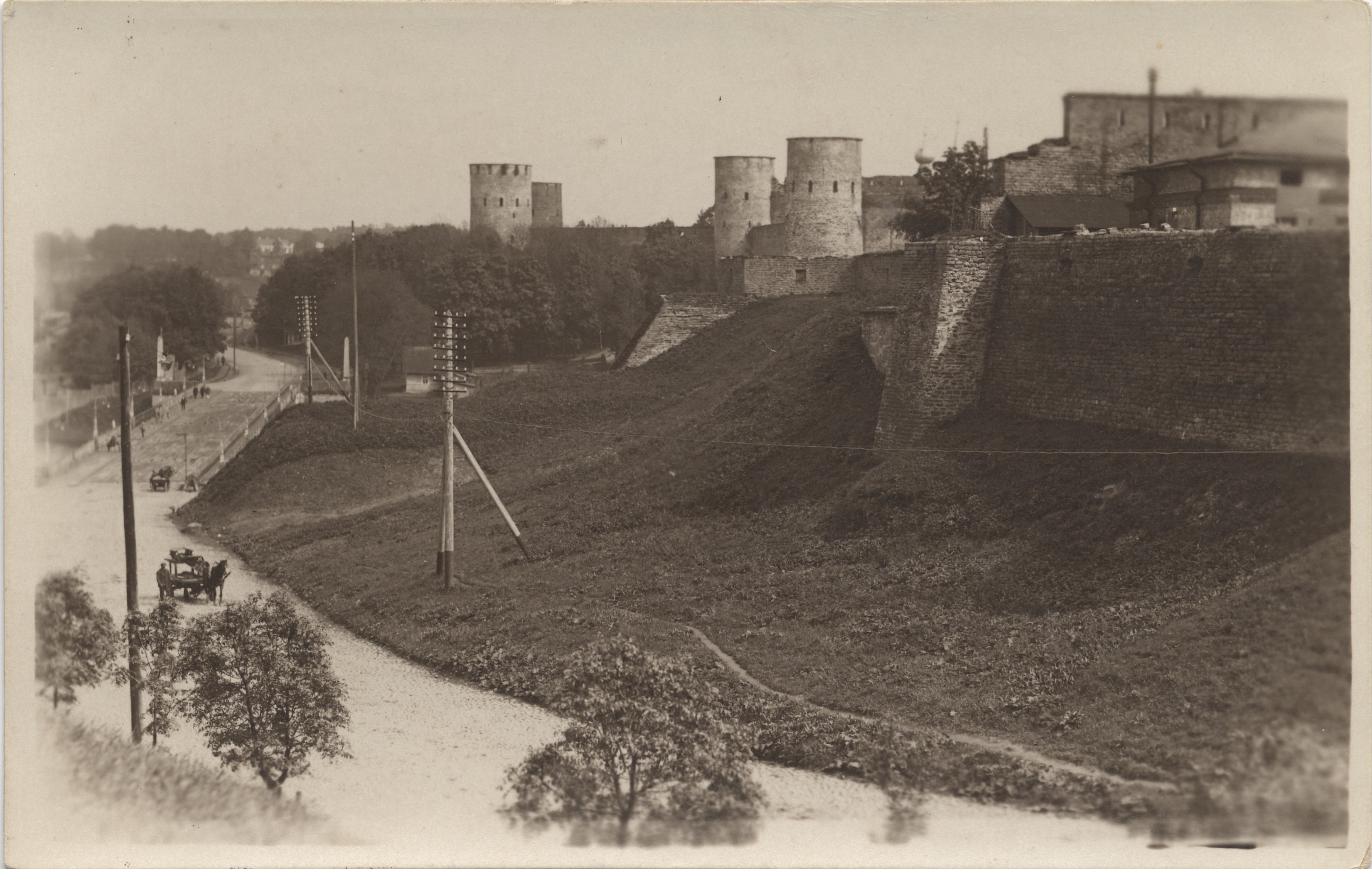 Estonia : Narva Fortresses