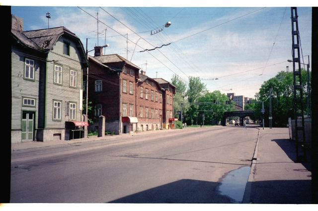Paldiski highway in Tallinn, view of railway line