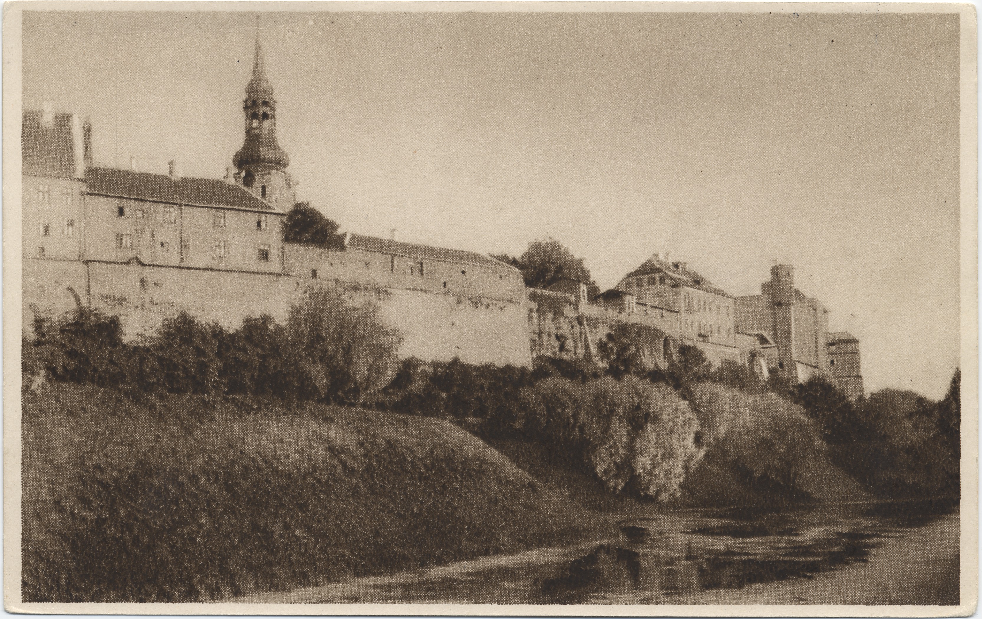 Tallinn : view Toompea