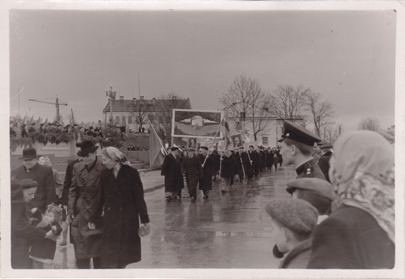 1. May Demonstration in Narva