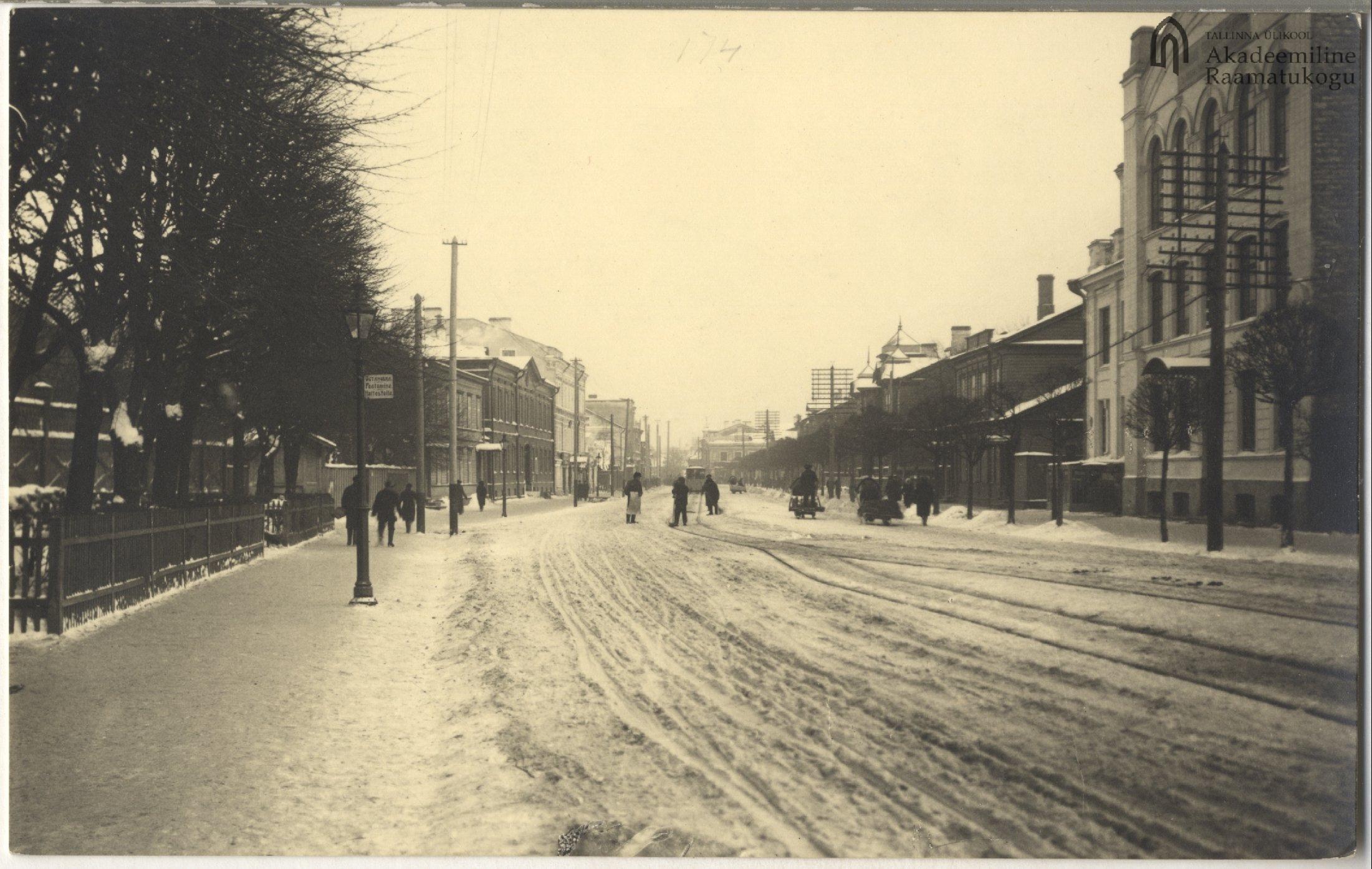 Start of Narva highway