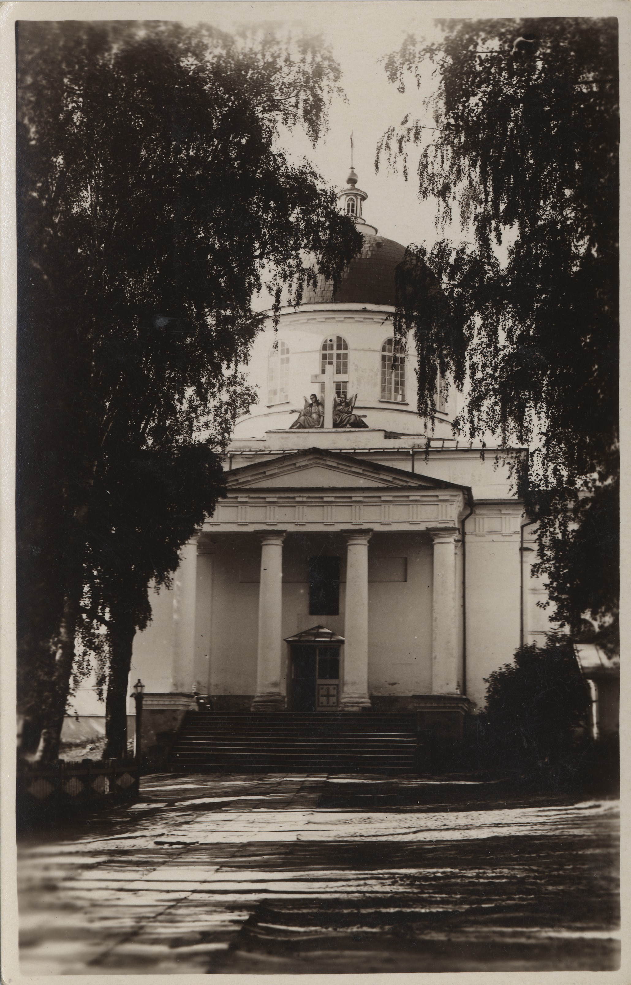 Estonia : Petseri monastery = Pecheri : Mihiłaskiy Собор