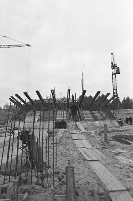 Tallinn Kloostrimetsa TV Tower. Construction of the TV Tower.