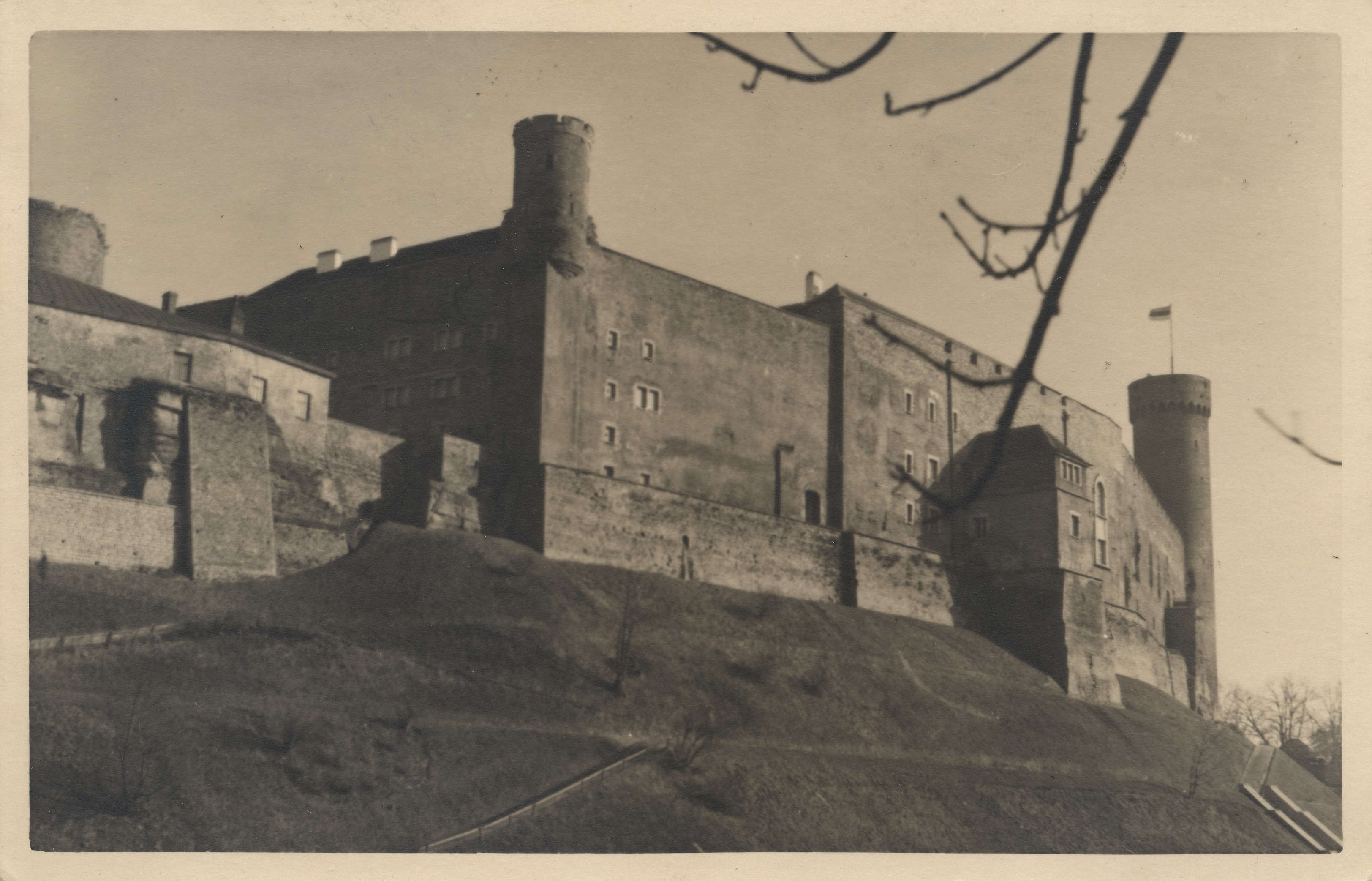 Tallinn : Toompea Castle = Reval : Dom, d. Schloss (anno 1219)