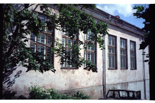 Rakvere Pedagoogika school building on the side of the courtyard