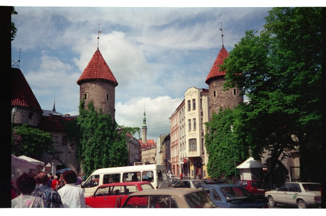 Viru Street in Tallinn, view towards the building