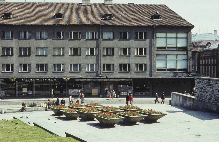 The house of writers in Tallinn, view from the Vilde monument. Architects August Volberg, Heili Volberg