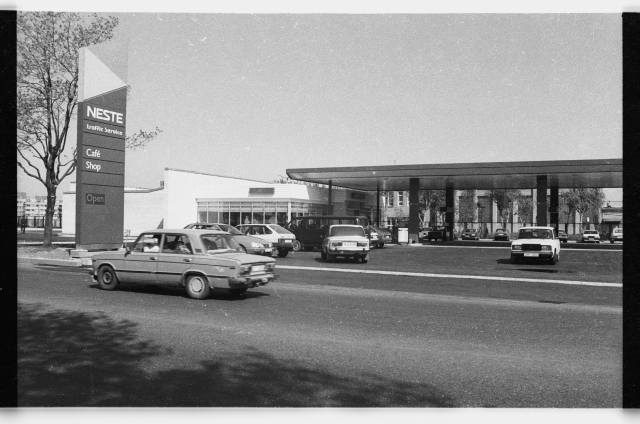 Opening of the first Neste gas station in Narva; view of the gas station