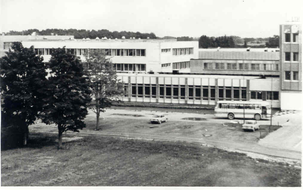 General view of the new complex of Võhma Meat Combinate in 1975.