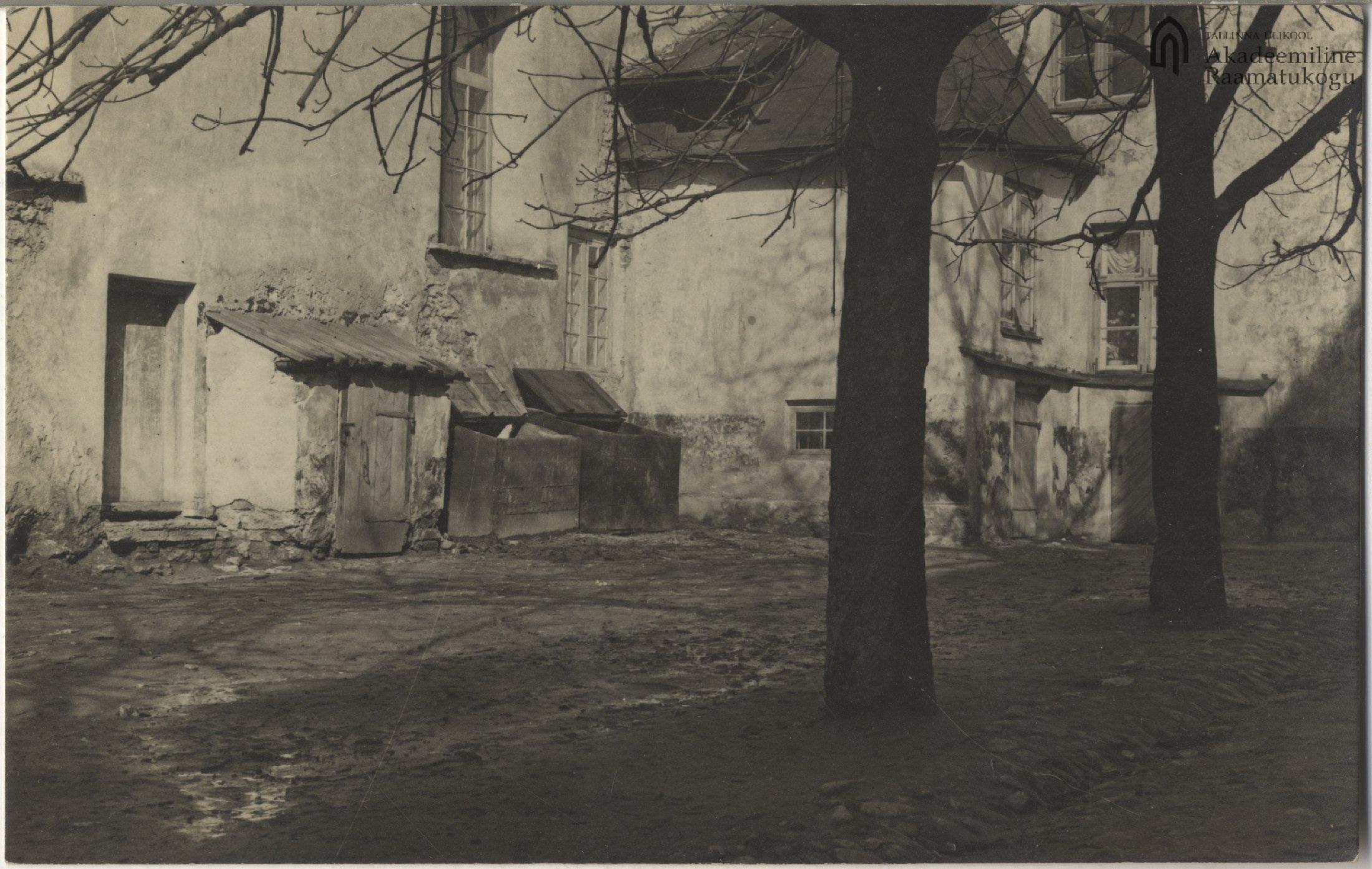 The courtyard of the church of Sweden-Mihkli