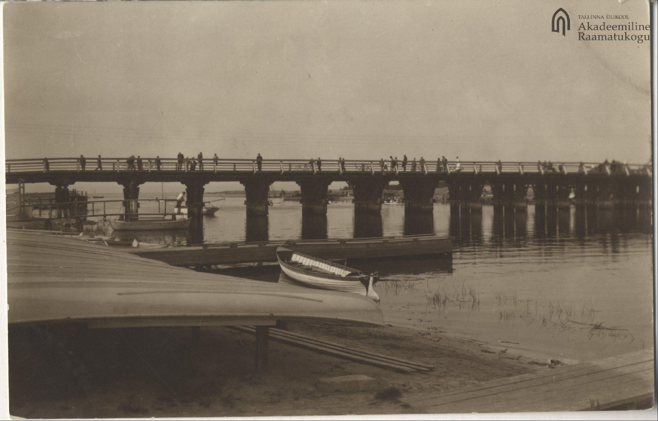 Tallinn. Pirita bridge