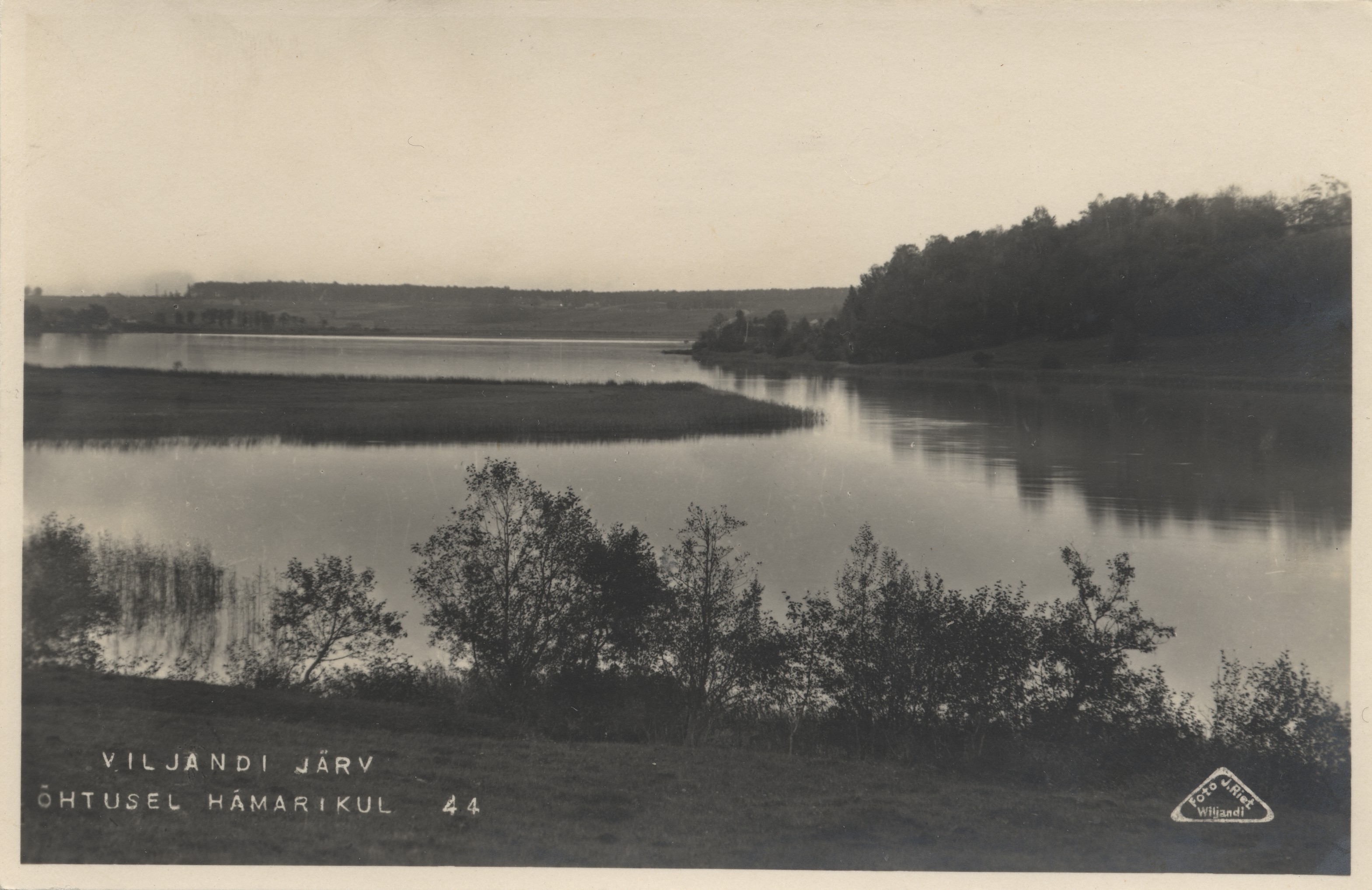 Lake Viljandi in the evening of the dark