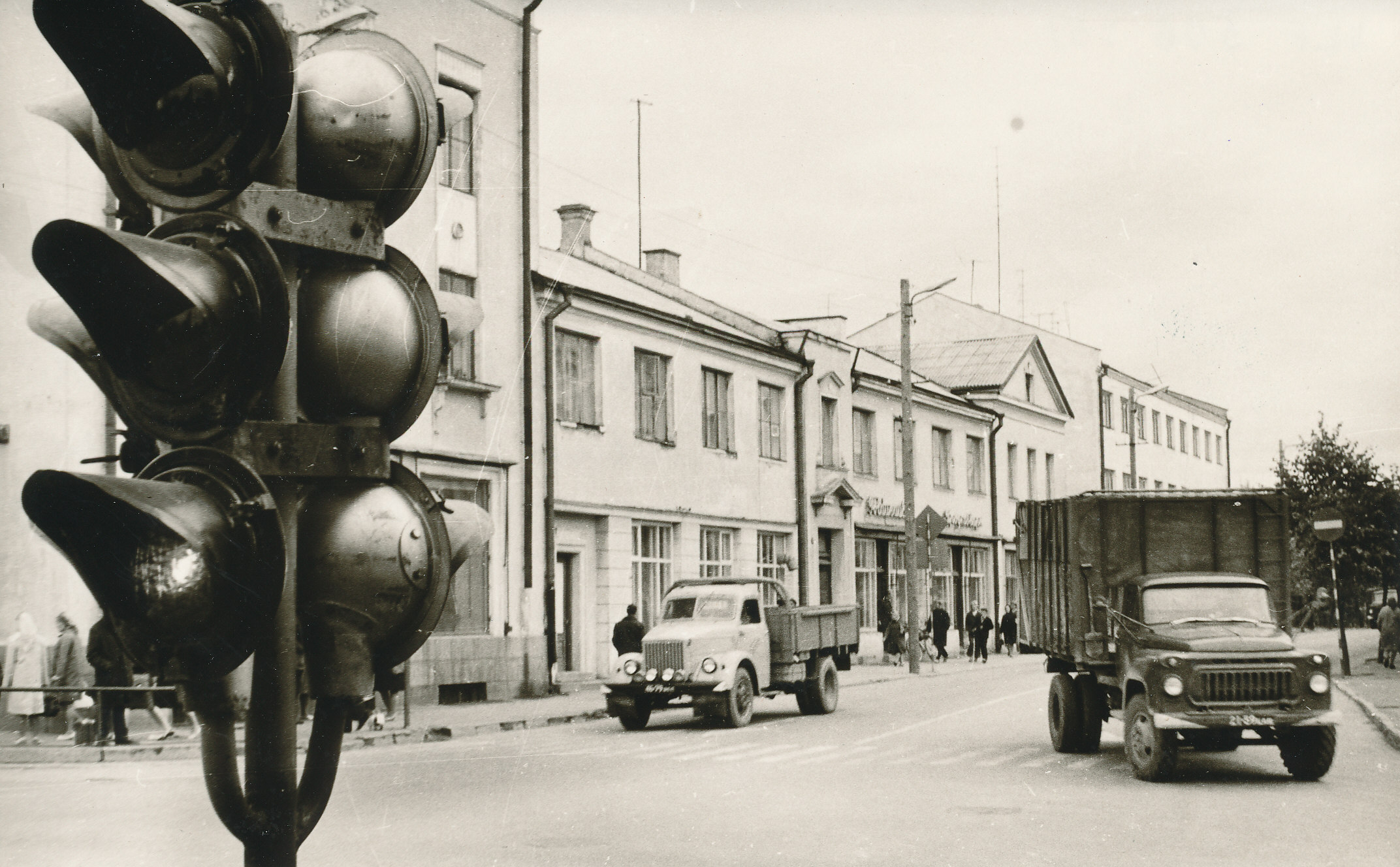 Photo. Võru. Light Forum on the corner of Tartu and Lenin Streets in Võrus on 20 July 1972