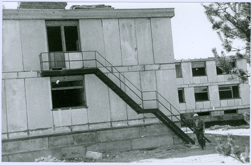 Photo. The Palivere EMT joint venue is being built in the Palivere residential quarter in 1970s.