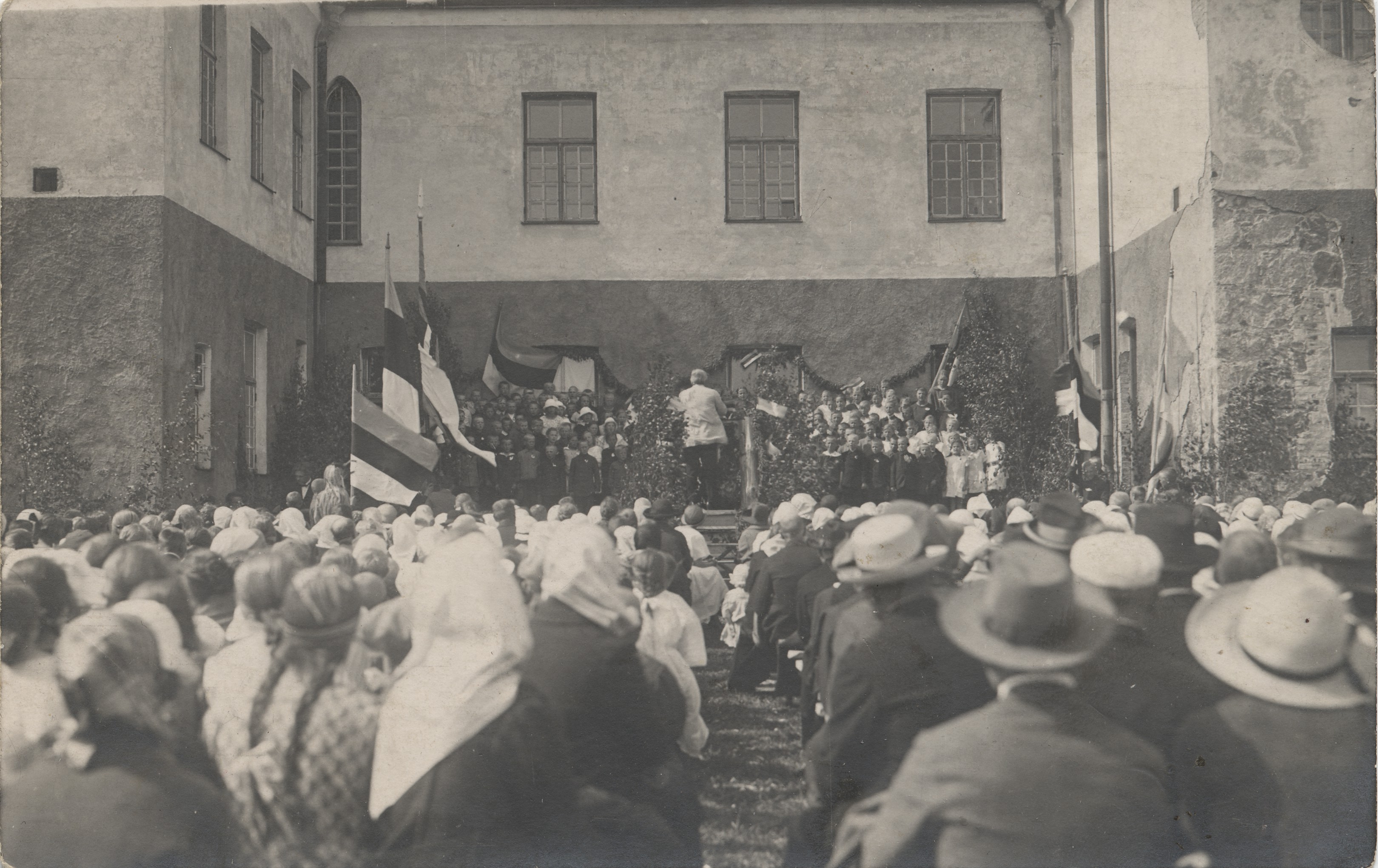 1. Vändra Song and Music Day on July 26, 1925 : chaired by J. Kibbar