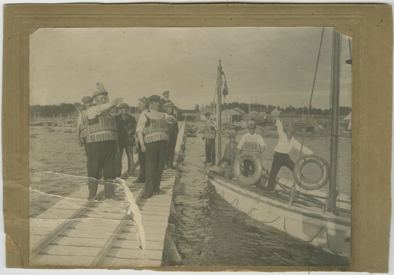 Men with rescue gears on the port bridge