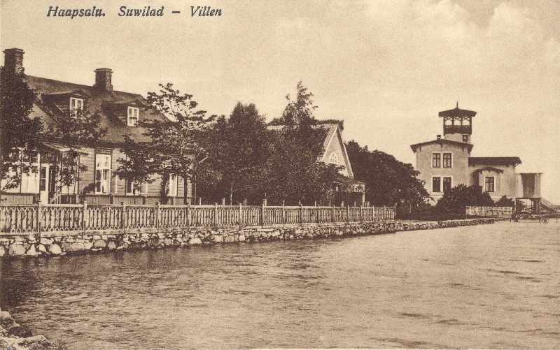 Postcard. Villas at Haapasalu's backyard on Socholic promenade. 1930s.  The album of the City Government.