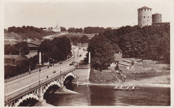 Narva. View of the hip bridge