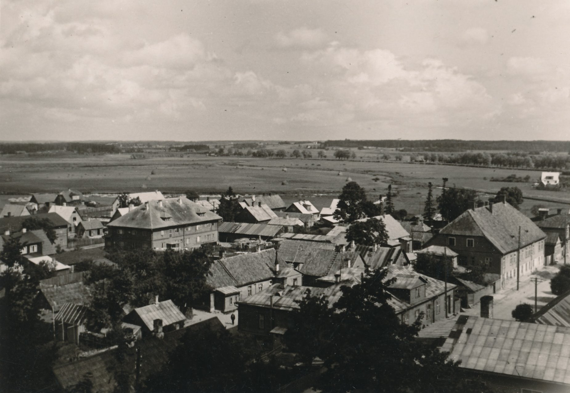 Photo. View of the city of Võru from the tower of the Luhter Church towards the northeast of 1958. Tighter direction.