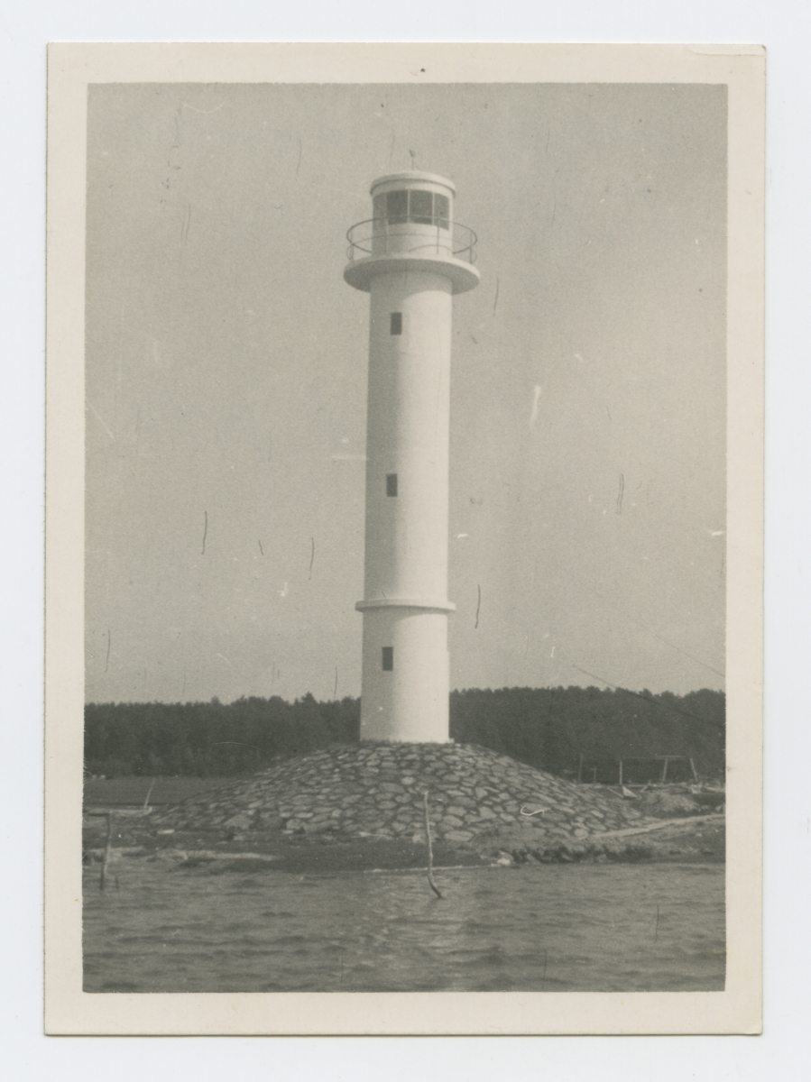 Paralepa's lower fire tower in 1934.