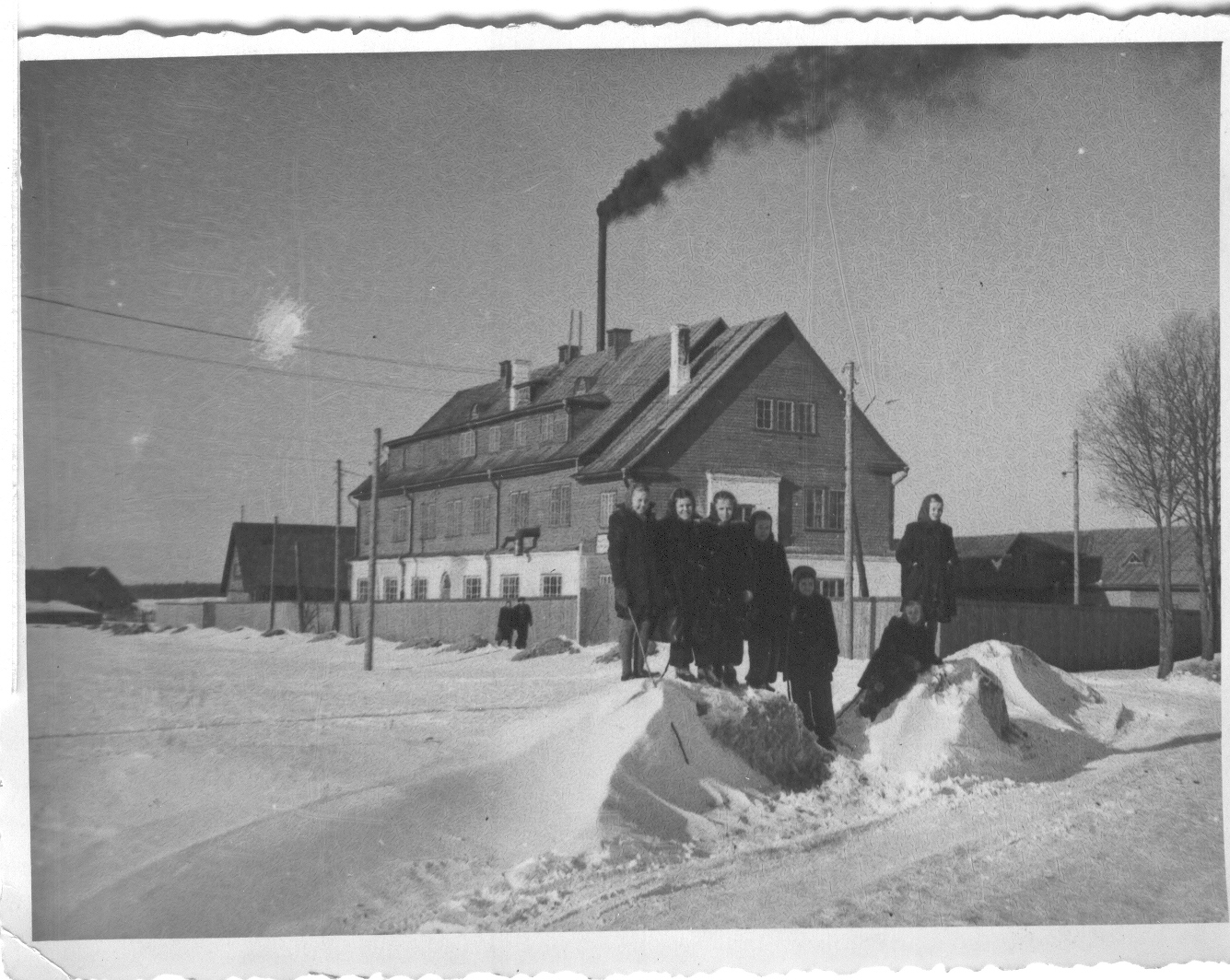 Photo. View of Võru Nahafabrika building in 1950