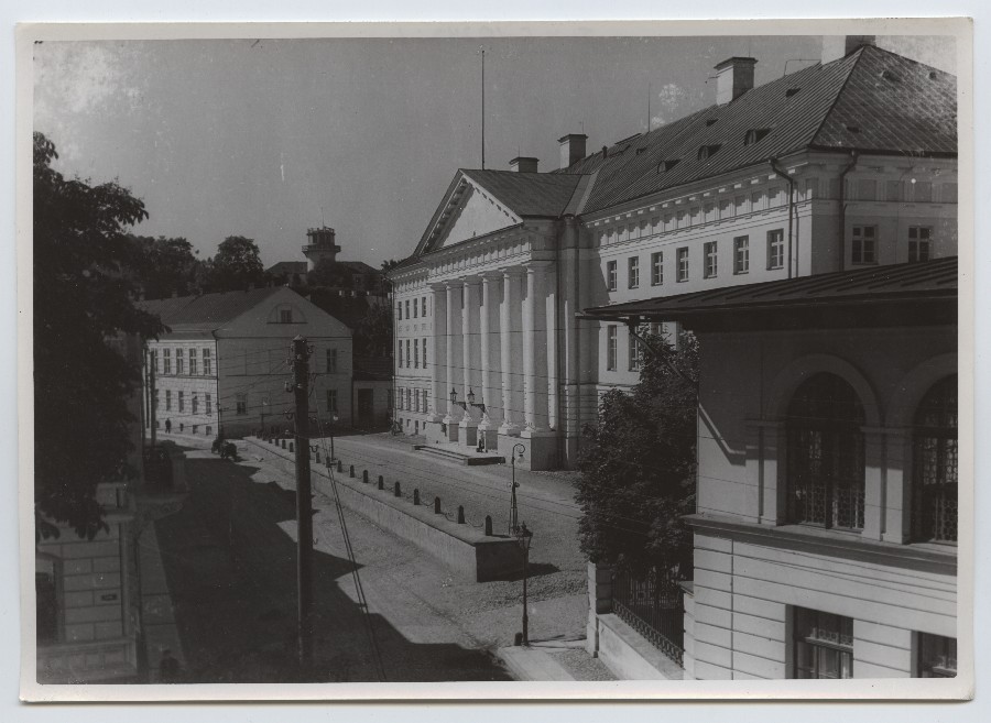 Main building of the University of Tartu.