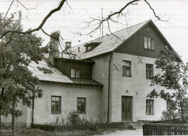 Location of the oak manor drill (kunagine White Hobu/White Hobuse drill) near Riga mnt. Tartu, 1977.