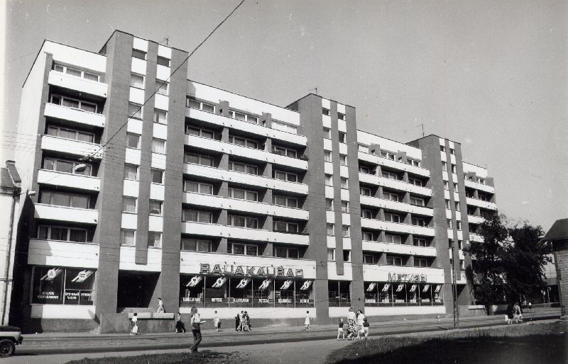 Apartment building in Tallinn, Tartu mnt 45/47. Arh. Ilmar Wood Forest