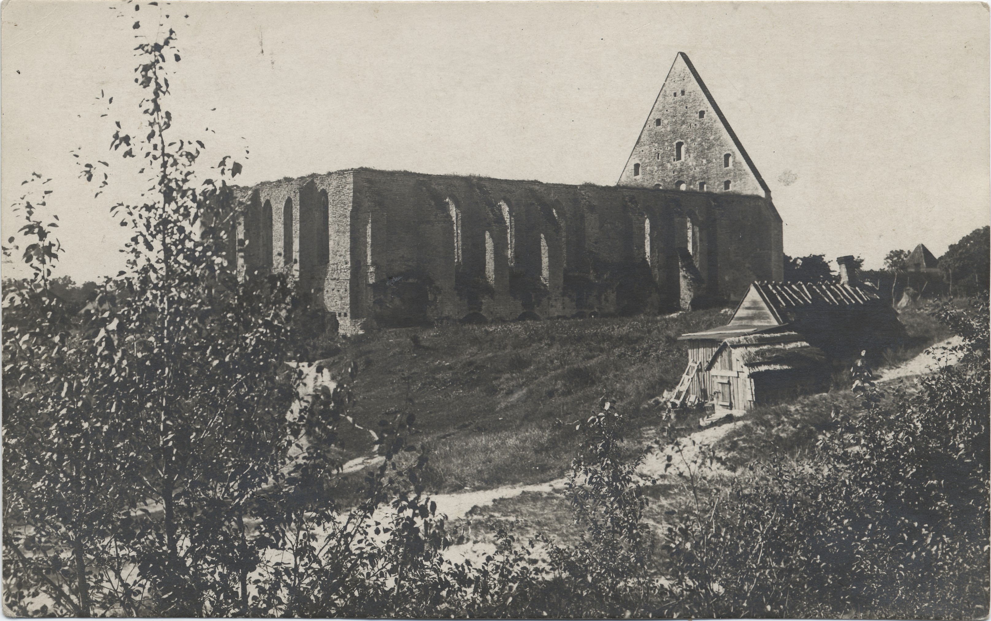 [tallinn] : [Pirita monastery]