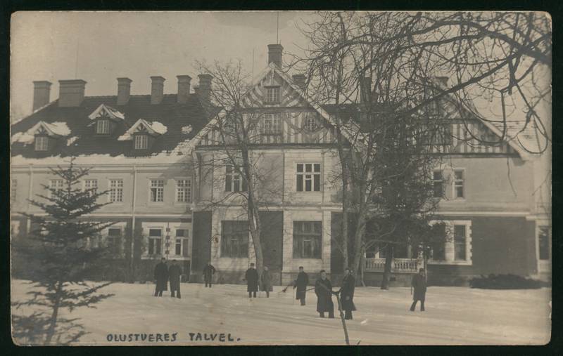 Postcard, Olustvere Castle, Winter