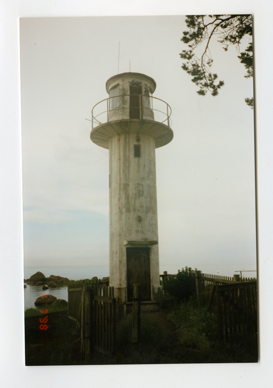 View Vergi to the fire tower and bay