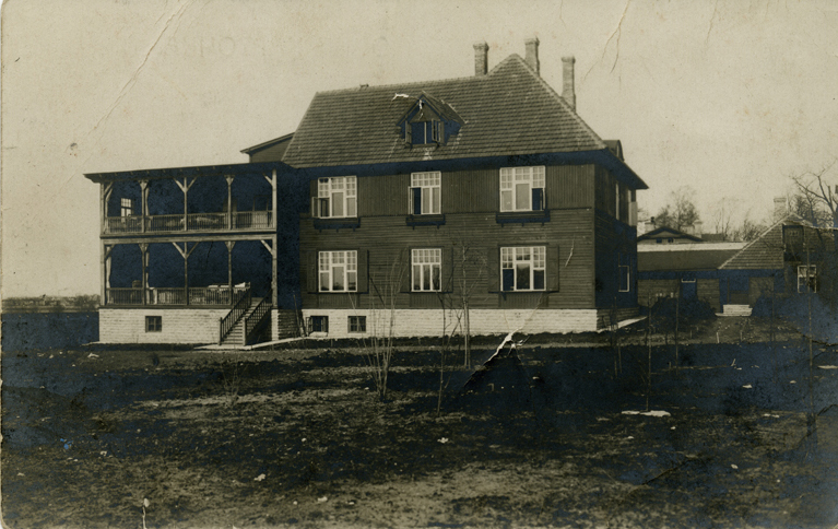 The building of the Citizens' Hospital. Architect Georg Hellat