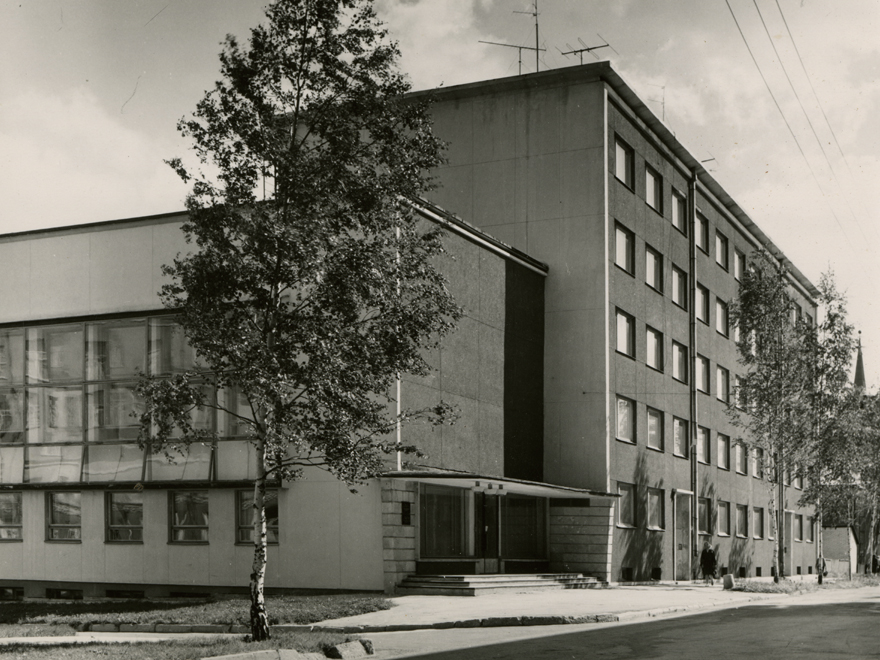 Soundmakers' house in Tallinn, view of the building along Lauteri Street. Architects Udo Ivask, Paul Härmson