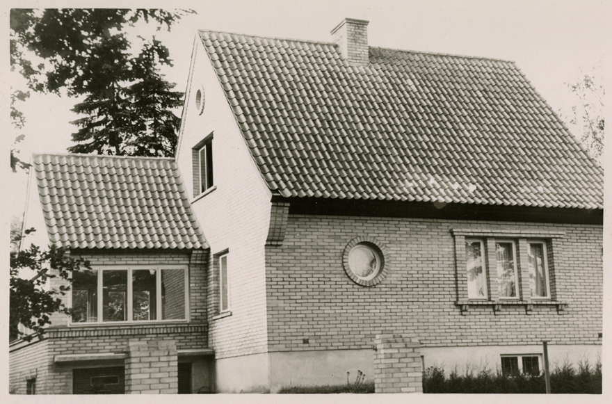 Unknown location of private house in Tallinn, view of the building
