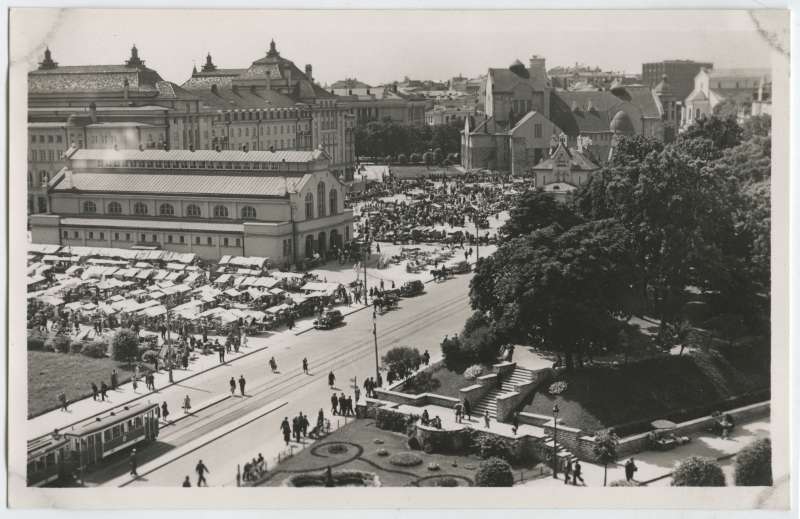 View from Vana-Viru tn Pritsimaja tower Towards a new market.