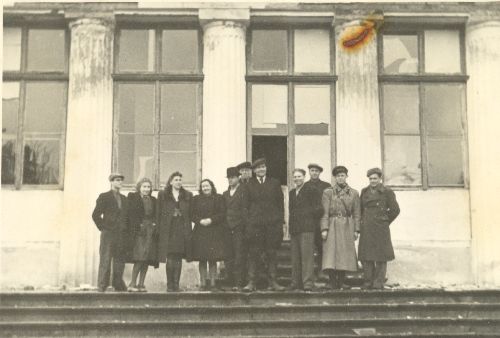 Old-kuuste Valla Active Committee in 1946.