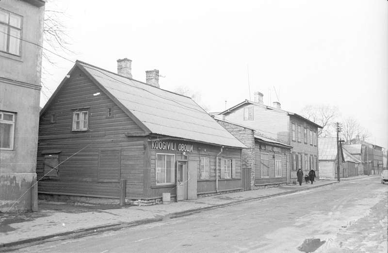 Original building of Koidu Street pharmacy