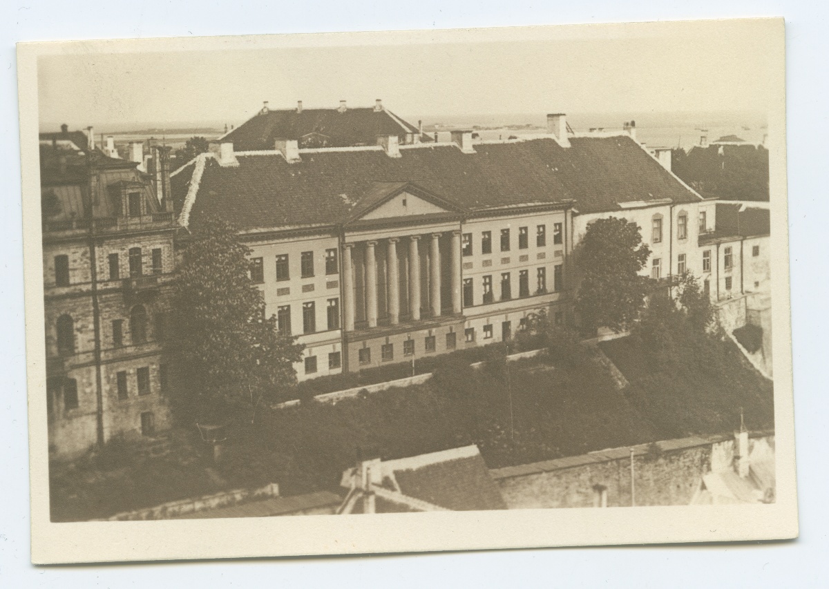 Tallinn, house near Pika's foot, former Üxküll's house.