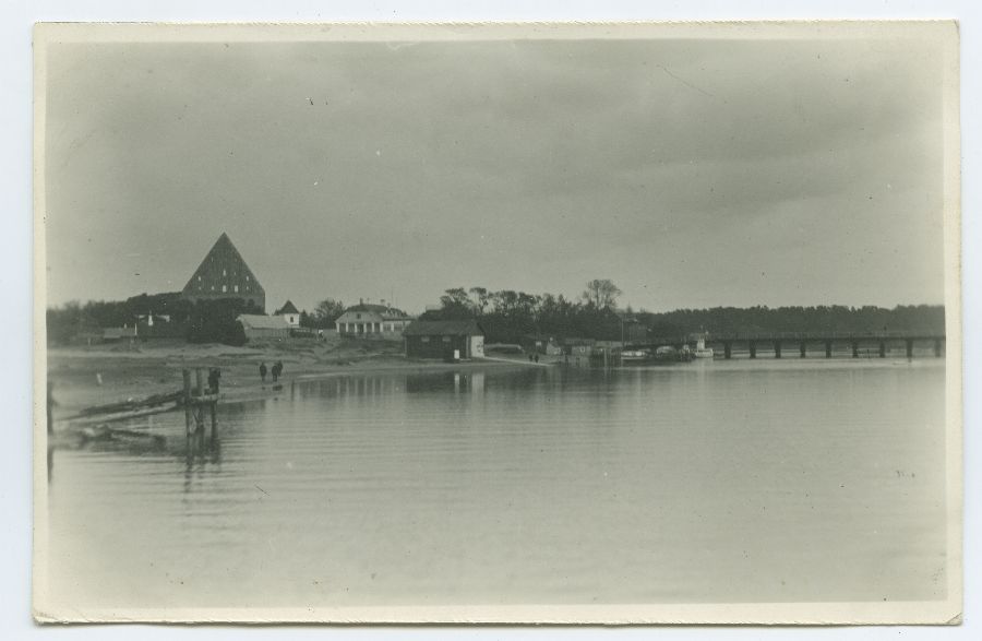 Tallinn, view of the river Pirita by the sea, the ruins of the monastery on the left, the right bridge.