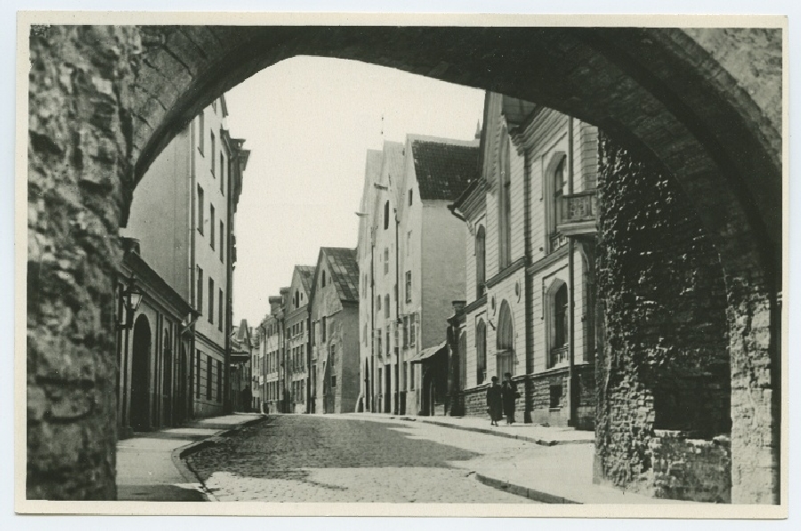 Tallinn, view Pika Street.