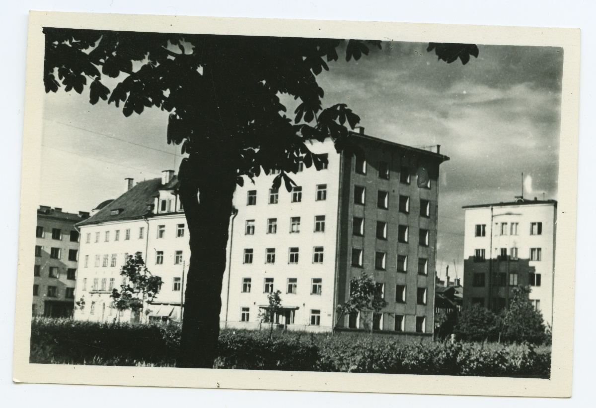 Tallinn, Pionieri square, behind the buildings Kreutzwald Street 17 and 19.