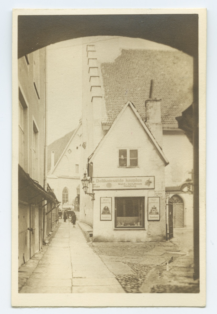 Tallinn, Saia's move, view of the Holy Spirit Church.