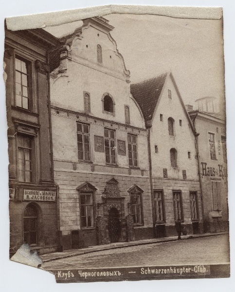 Tallinn, Pikk tänav 26, endine Mustpeade Vennaskonna hoone.