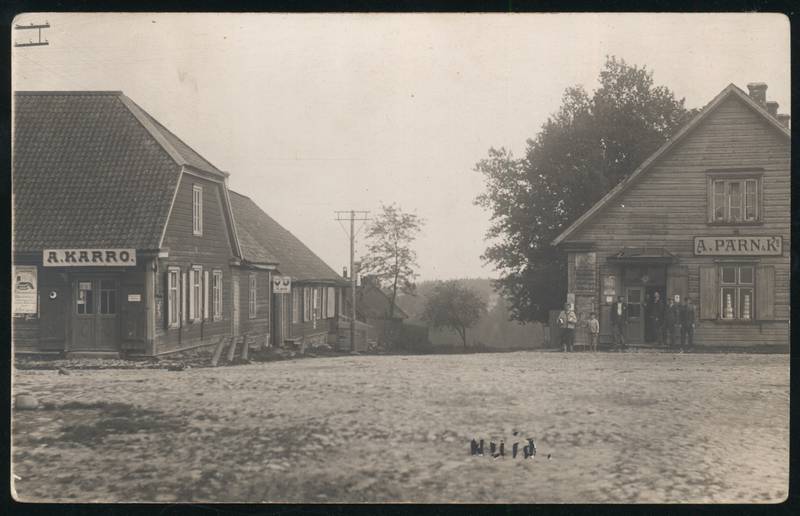 fotopostkaart, Karksi khk, Karksi-Nuia, Pärnu-Viljandi mnt ristmik, u 1920