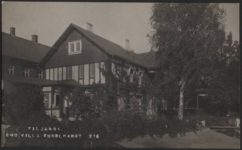 fotopostkaart, Viljandi, Lutsu tn 5, villa Engelhardt, õue poolt u 1915 foto J. Riet