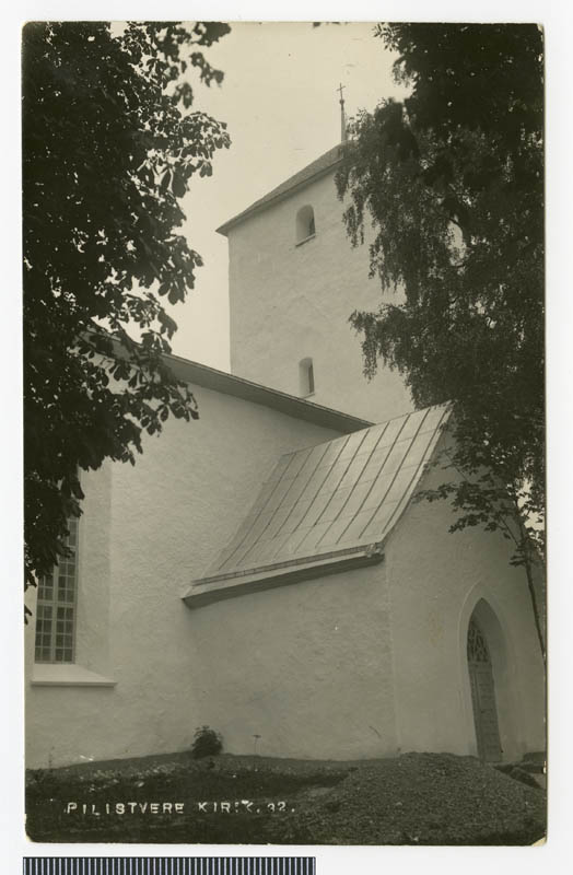fotopostkaart, Pilistvere khk, Pilistvere kirik, vaade kirdest, u 1935, foto J. Riet