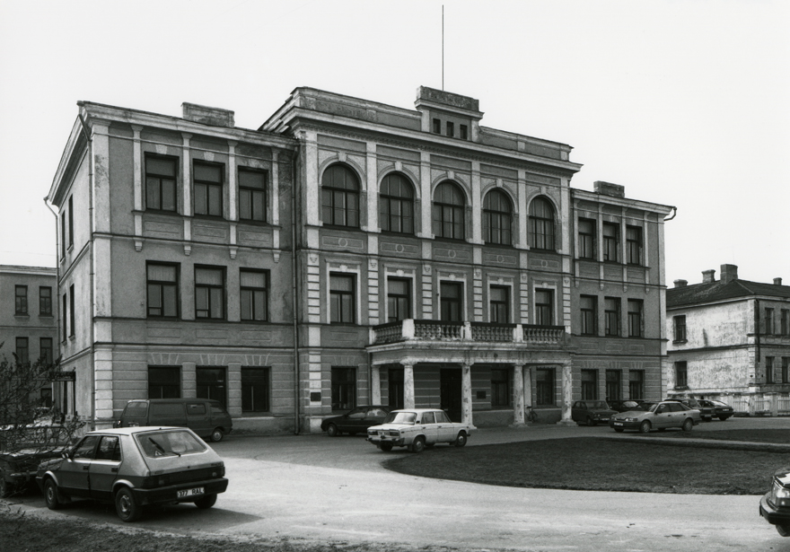 Rakvere Õpetajate Seminari hoone, 2 välisvaadet. Arhitekt A. Kieselbach