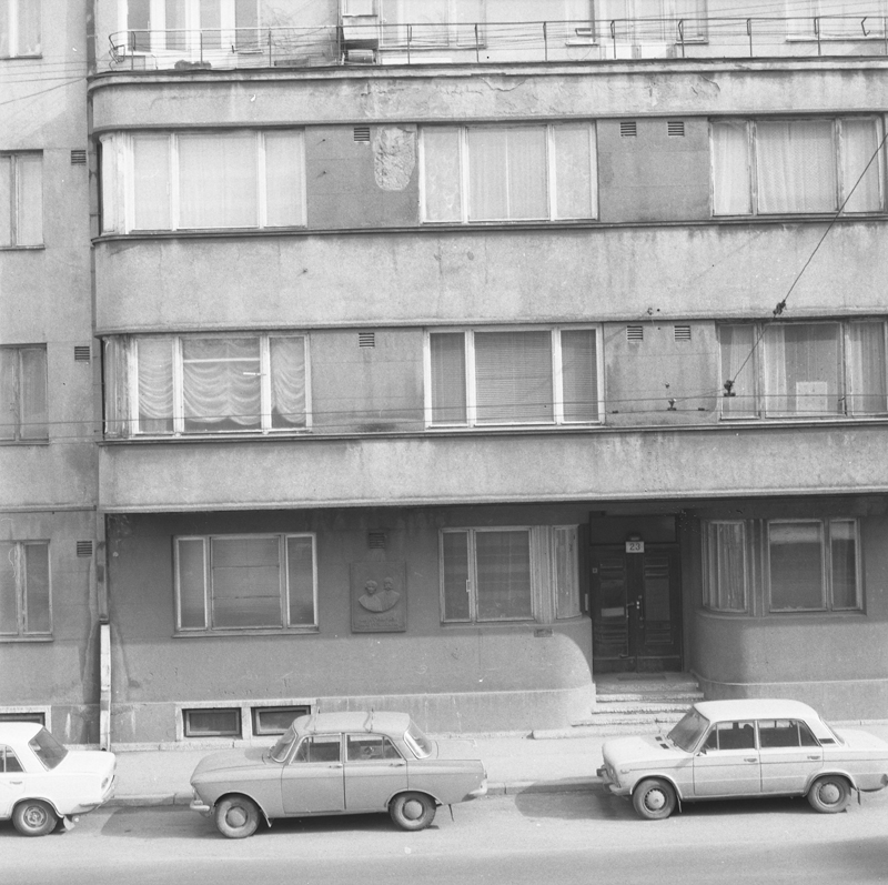 Korterelamu Tallinnas Pärnu mnt 23, fassaadivaated. Arhitekt Eugen Sacharias