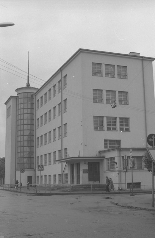 Lenderi gümnaasium Tallinnas, vaade. Arhitekt Herbert Johanson